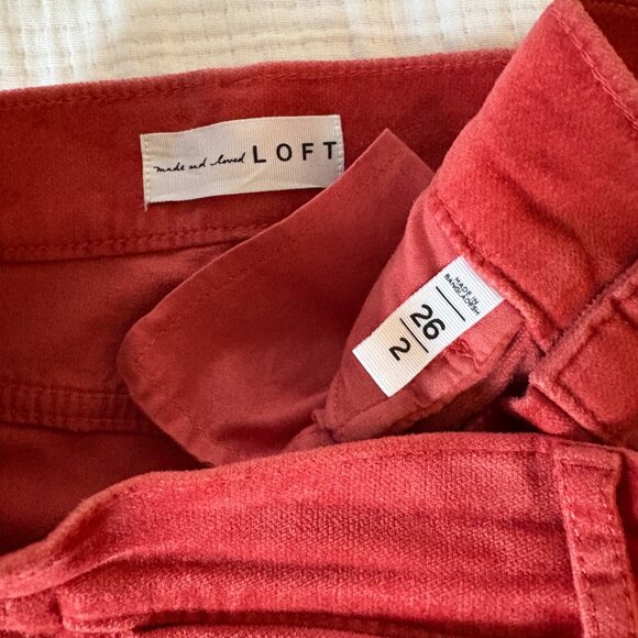 Anne Taylor Loft Velvet Cropped Pants Salmon Colored, size 26/2 - Picture 2 of 5